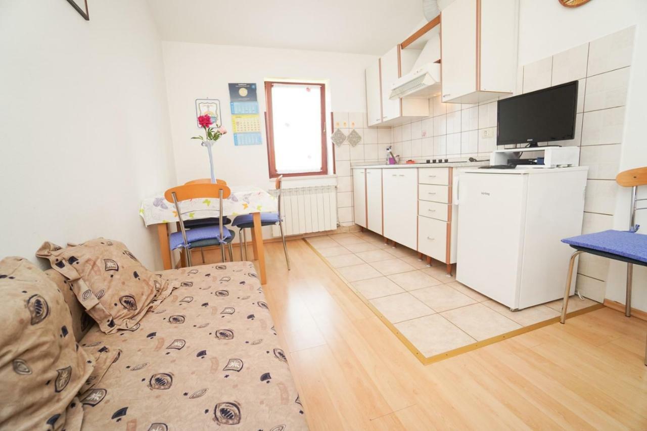 Apartment Sandra 乌马格 外观 照片